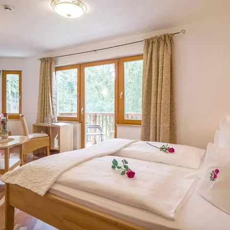 Aparthotel Gartenhotel Rosenhof Bei Kitzbuehel Oberndorf in Tirol