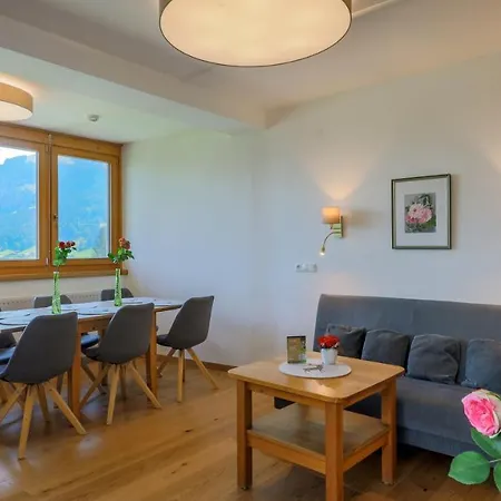 Gartenhotel Rosenhof Bei Kitzbuehel Aparthotel