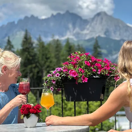 Gartenhotel Rosenhof Bei Kitzbühel Apartahotel