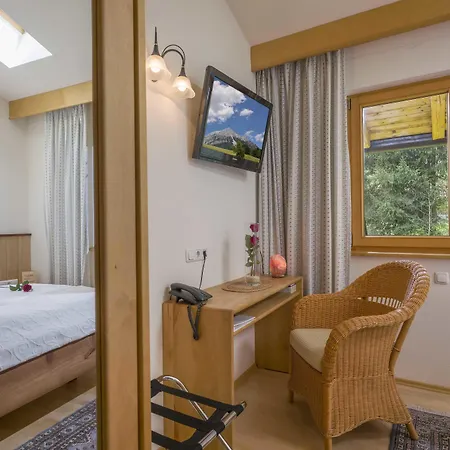 Gartenhotel Rosenhof Bei Kitzbühel 4*