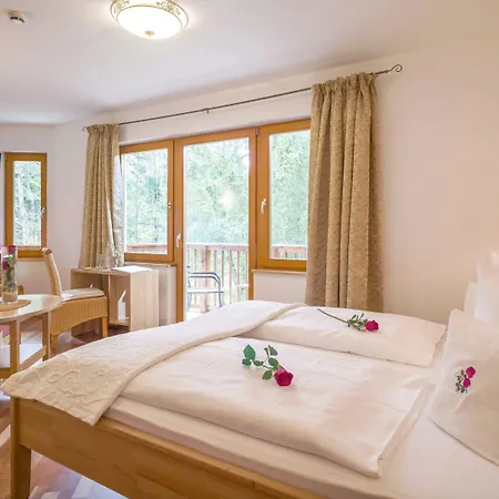 Gartenhotel Rosenhof Bei Kitzbühel