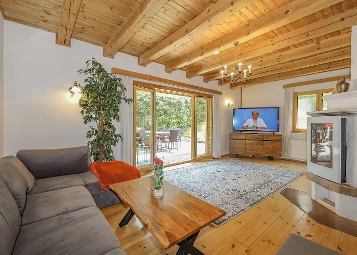 Hotel apartamentowy Gartenhotel Rosenhof Bei Kitzbuehel 4*