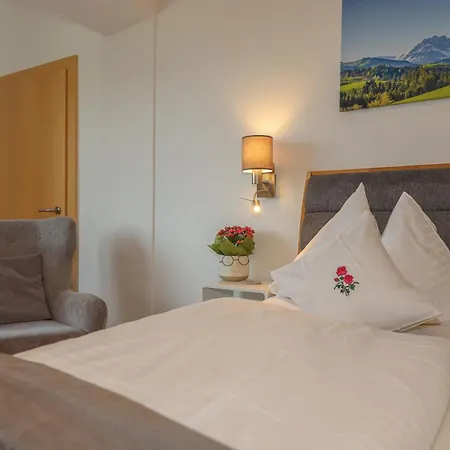 Ξενοδοχείο με διαμερίσματα Gartenhotel Rosenhof Bei Kitzbuehel Oberndorf in Tirol