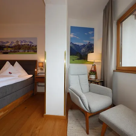 Gartenhotel Rosenhof Bei Kitzbuehel 4*