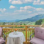 Gartenhotel Rosenhof Bei Kitzbuehel Hotel apartamentowy 4*