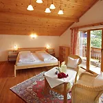 Gartenhotel Rosenhof Bei Kitzbuehel Hotel apartamentowy