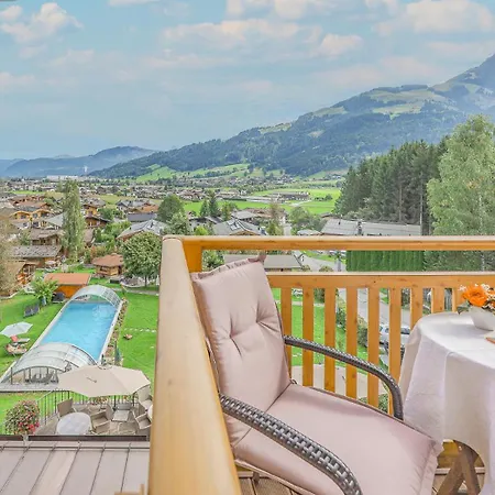 Aparthotel Gartenhotel Rosenhof Bei Kitzbuehel 3*
