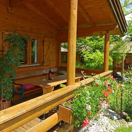 Lägenhetshotell Gartenhotel Rosenhof Bei Kitzbuehel