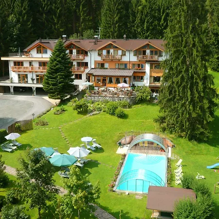 Gartenhotel Rosenhof Bei Kitzbuehel Апарт-отель