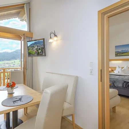 Апарт-отель Gartenhotel Rosenhof Bei Kitzbuehel 4*
