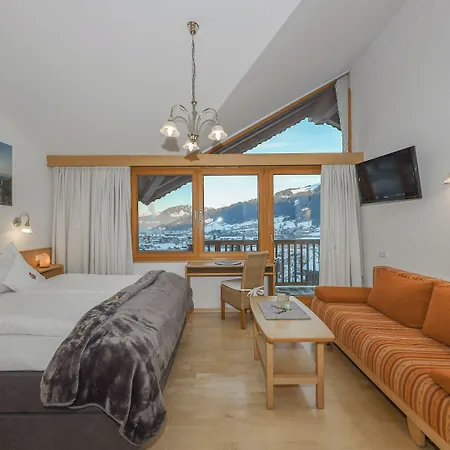 Gartenhotel Rosenhof Bei Kitzbuehel Апарт-отель Оберндорф (Тироль)